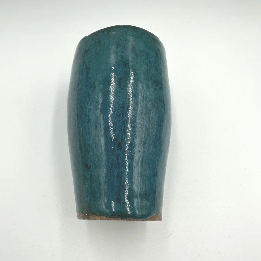 Handmade Pottery Vase Tootbrush Holder Teal Blue Dog Accent‎ Signed K. Mosby